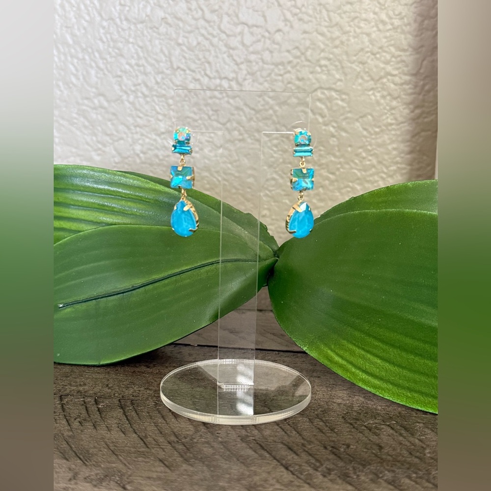 Elegant Teal Drop Earrings